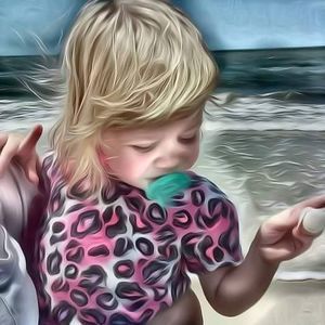 Meet your Posher, Sandy